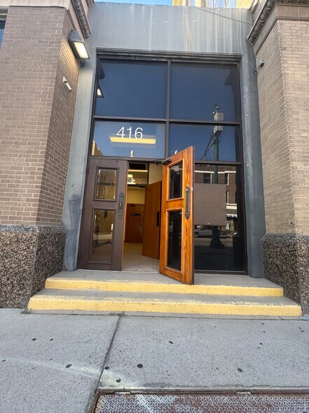 More Photos Of 416 N Stanton St, El Paso Office For Lease