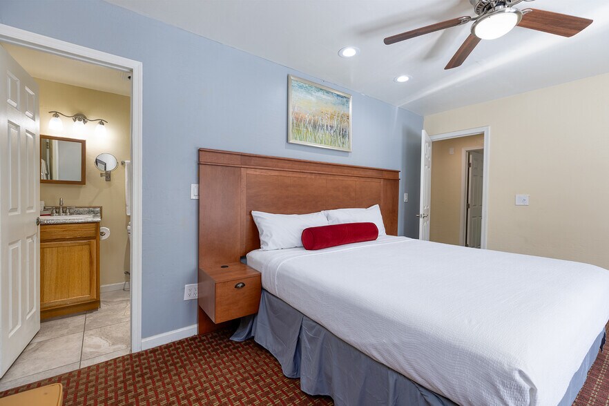 More Photos Of 5829 Buck Springs Rd, Pinetop Hotel For Sale