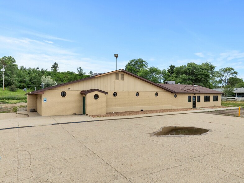 Primary Photo Of 7101 W Hwy 2 & 52, Minot Storefront Retail Office For Sale