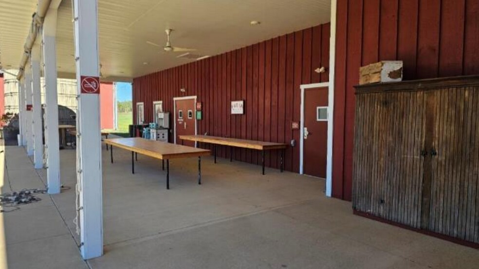 More Photos Of 4352 Hwy 23, Dodgeville Specialty For Sale