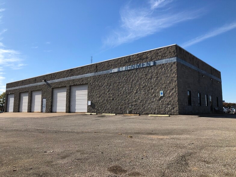 More Photos Of 5113 Raleigh Lagrange Rd, Memphis General Retail For Sale