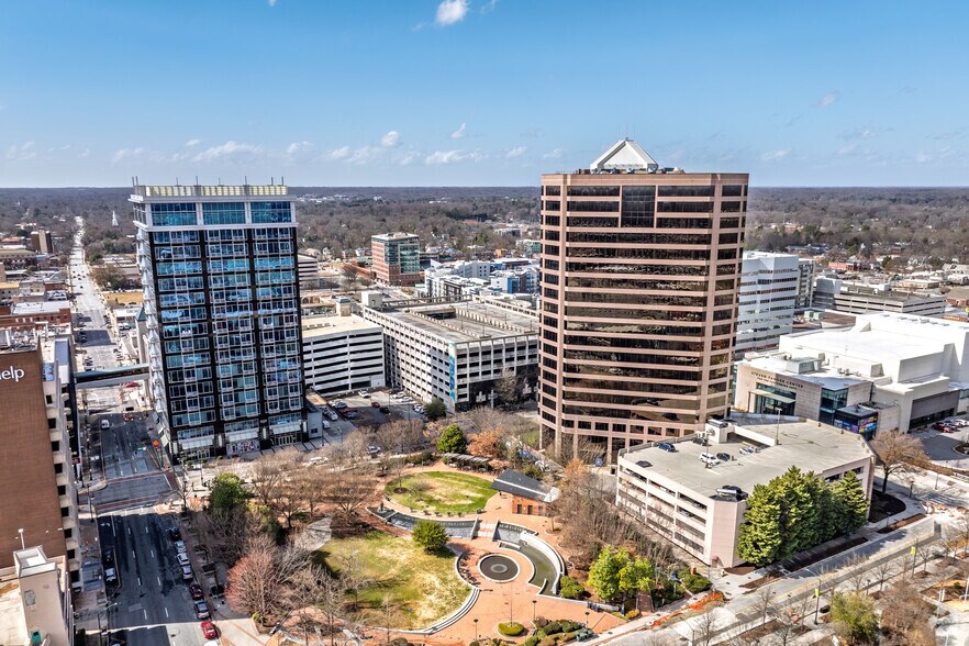 More Photos Of 230 N Elm St, Greensboro Office For Lease