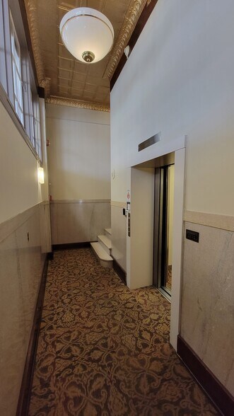 More Photos Of 516 N Charles St, Baltimore Office For Lease