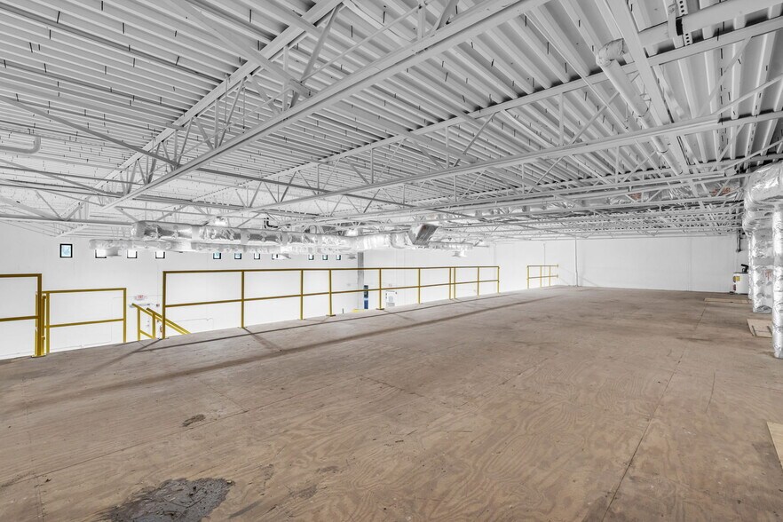 More Photos Of 3541 NW 53rd St, Fort Lauderdale Warehouse For Lease