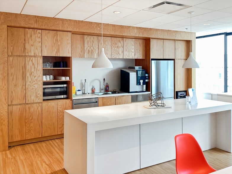 More Photos Of 315 Deaderick St, Nashville Coworking Space