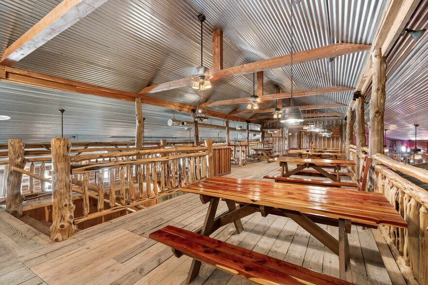 More Photos Of 2692 Highway 105 W, Navasota Specialty For Sale