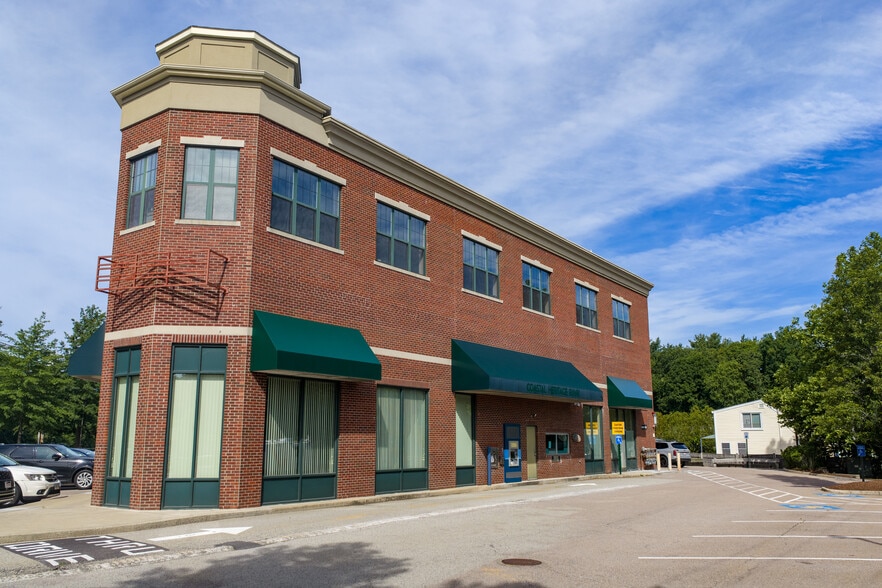 More Photos Of 1 Derby St, Hingham Storefront Retail Office For Lease