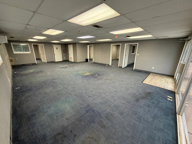 More Photos Of 3917 1st St, Abilene General Retail For Lease
