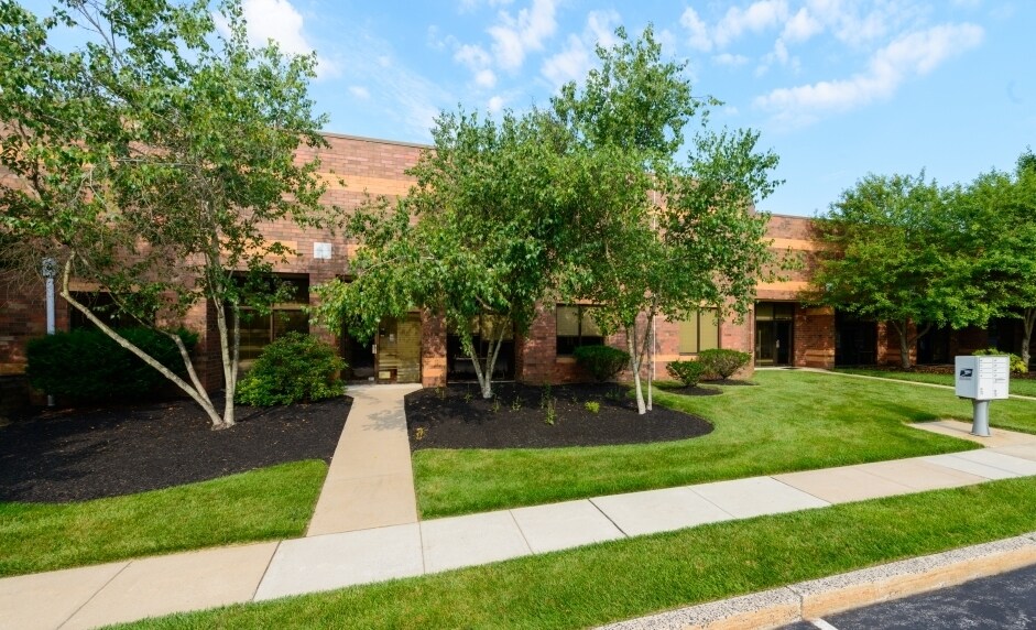 More Photos Of 440 Creamery Way, Exton Research And Development For Lease