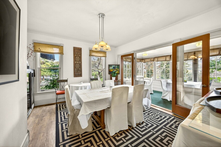 More Photos Of 668 N Main St, Ashland Hospitality For Sale