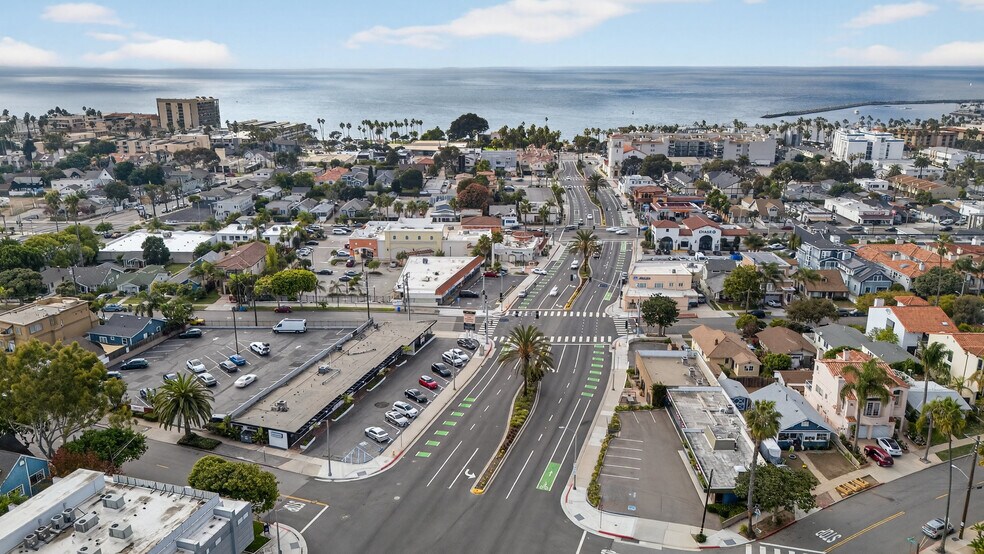 More Photos Of 401 Torrance Blvd, Redondo Beach Unknown For Lease