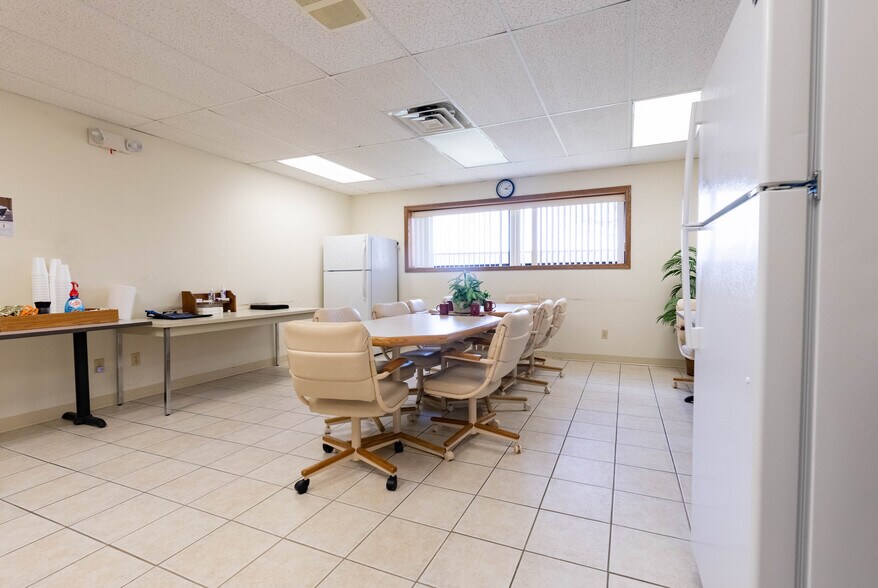 More Photos Of 4132 Elida Rd, Lima Medical For Sale