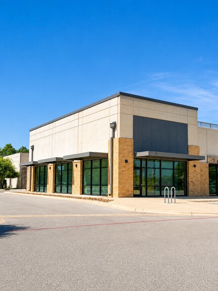 More Photos Of Parmer Ln & Ranch Trails Ct, Cedar Park General Retail For Lease