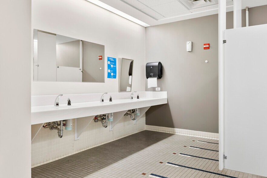 More Photos Of 725 Broadway, Albany Office For Lease