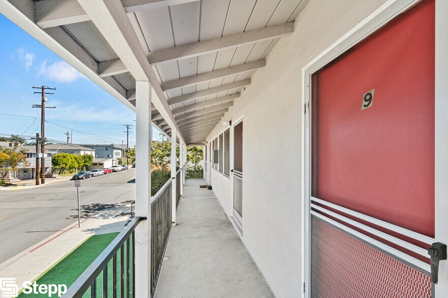 More Photos Of 4130 E 10th St, Long Beach Apartments For Sale