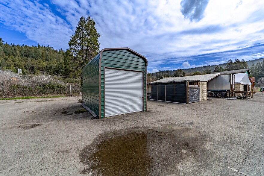 More Photos Of 55 Myers Ave, Myers Flat Manufacturing For Sale