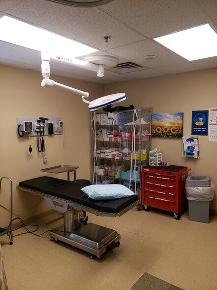 More Photos Of 15420 19 Mile Rd, Clinton Township Office For Sale