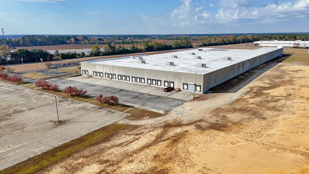 More Photos Of 1090 Joey Zorn Blvd, Barnwell Warehouse For Sale