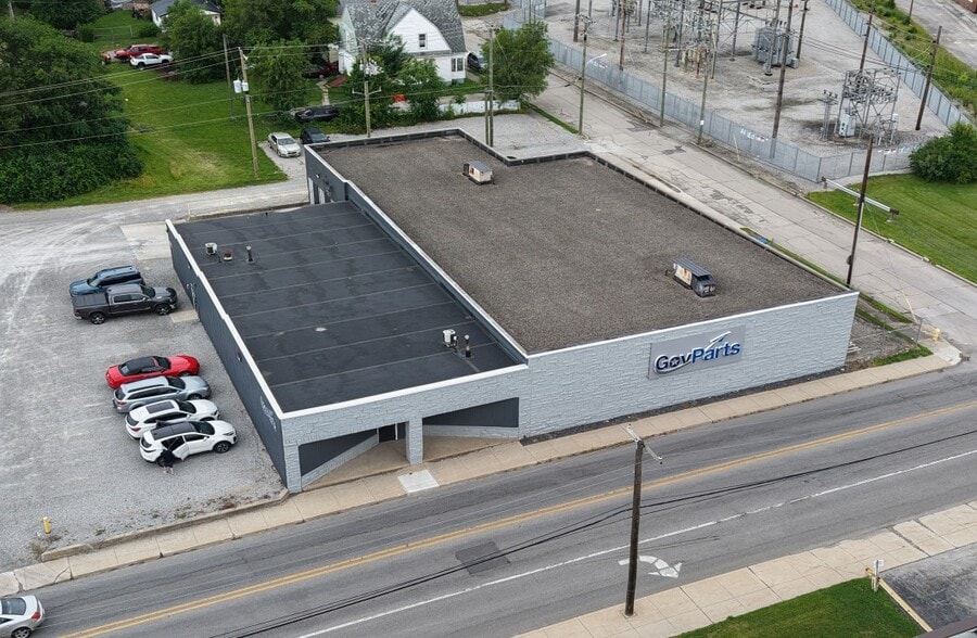 More Photos Of 1808 S Anthony Blvd, Fort Wayne Unknown For Lease