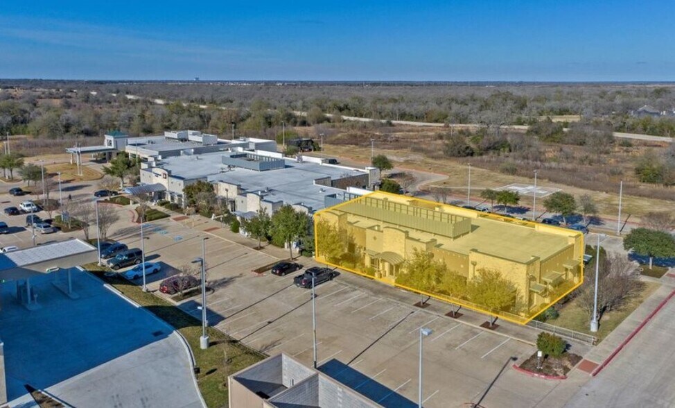 More Photos Of 4421 Highway 6, College Station Medical For Lease