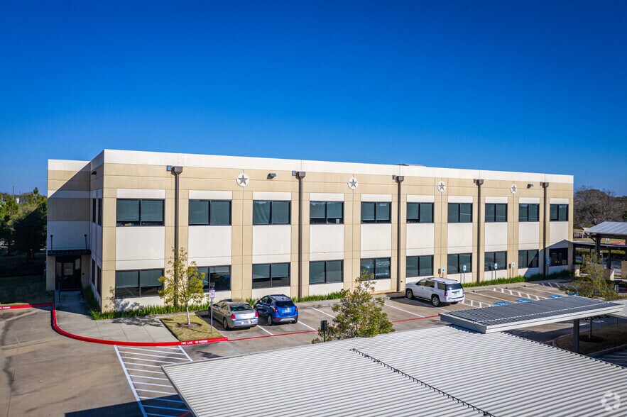 More Photos Of 22322 Grand Corner Dr, Katy Office For Lease