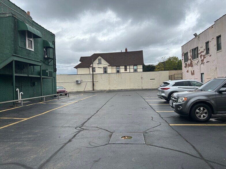 More Photos Of 495 N Goodman St, Rochester Storefront Retail Residential For Sale