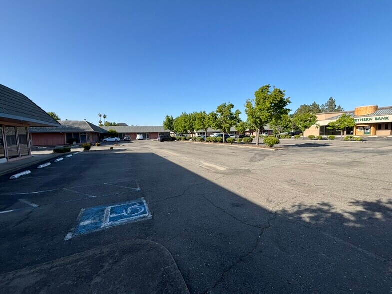 More Photos Of 1250 Harbor Blvd, West Sacramento Medical For Lease