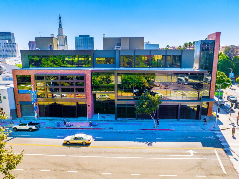 More Photos Of 900 Gayley Ave, Los Angeles Office For Sale