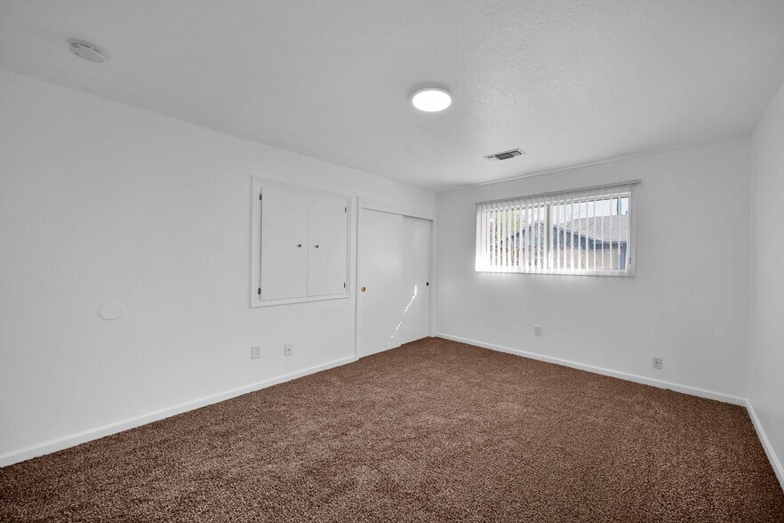 More Photos Of 1091 Del Sol Pl, Redding Apartments For Sale