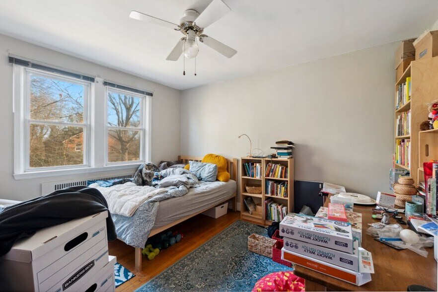 More Photos Of 310 Gittings Ave, Baltimore Apartments For Sale