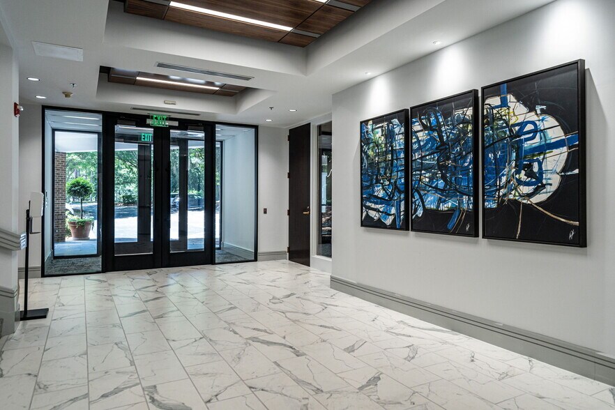 More Photos Of 114 Edinburgh Dr S, Cary Office For Lease