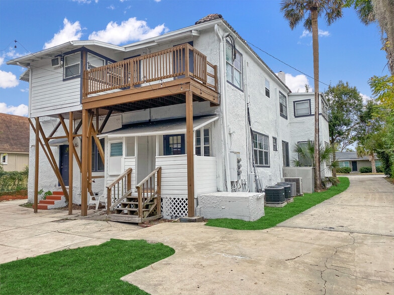 More Photos Of 408 W Howry Ave, Deland Apartments For Sale
