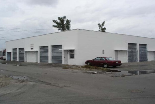More Photos Of 803 NW 7th Ter, Fort Lauderdale Industrial For Sale