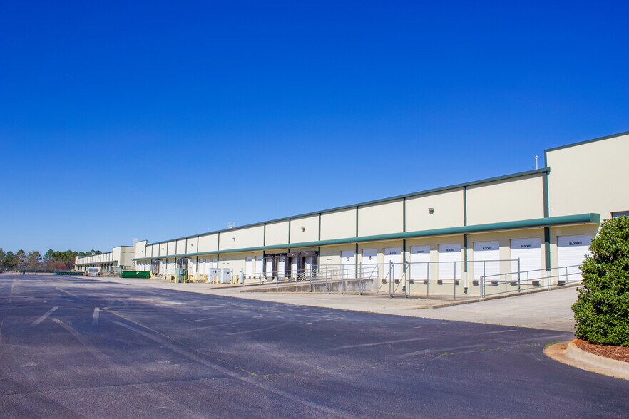 More Photos Of 301 James Record Rd SW, Huntsville Distribution For Lease