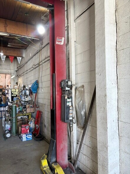 More Photos Of 765 E Broadway St, Goldendale General Retail For Sale