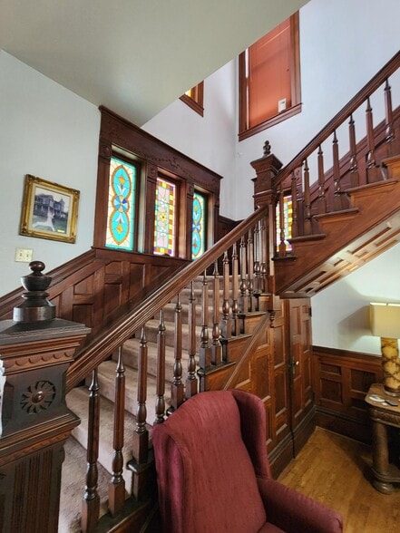 More Photos Of 1105 Palo Pinto St, Weatherford Hospitality For Sale