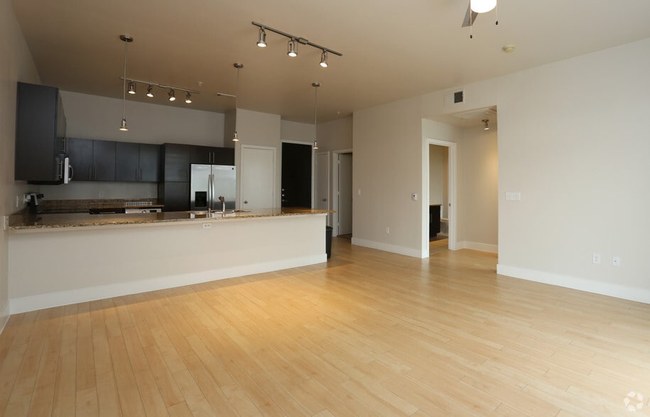 More Photos Of 4123 Cedar Springs Rd, Dallas Apartments For Lease