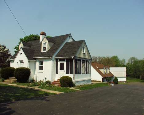 Primary Photo Of 1014 Quarry Rd, Perkasie Specialty For Sale