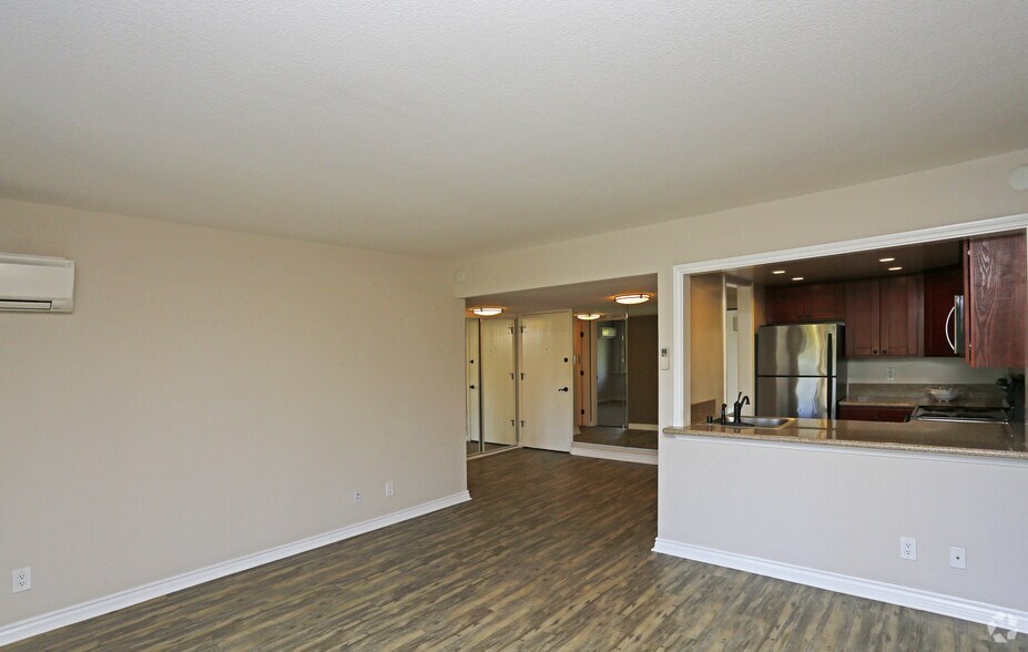 More Photos Of 20 E Main St, Los Gatos Apartments For Lease