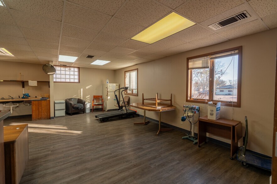 More Photos Of 411 S State St, Fairmont Light Distribution For Sale