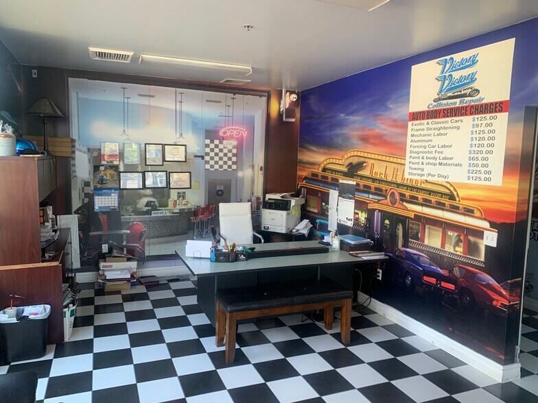 More Photos Of 9029 Rochester Ave, Rancho Cucamonga Warehouse For Sale