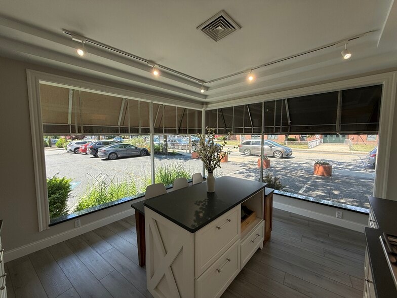 More Photos Of 541 Concord St, Framingham Freestanding For Sale