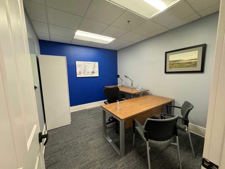 More Photos Of 320 3rd St SE, Cedar Rapids Office For Lease