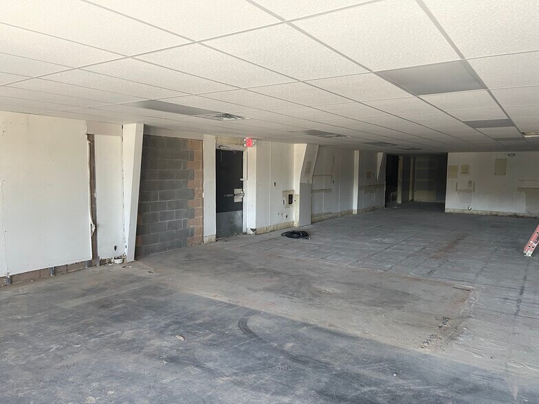 More Photos Of 5961 Chalkville Mountain Ln, Birmingham Freestanding For Lease