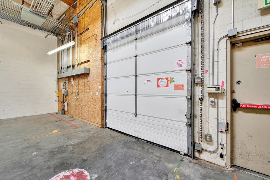 More Photos Of 3340 N Texas St, Fairfield Drugstore For Lease