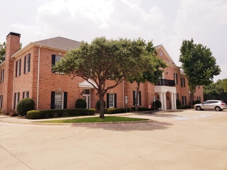 More Photos Of 260 N Denton Tap Rd, Coppell Unknown For Lease