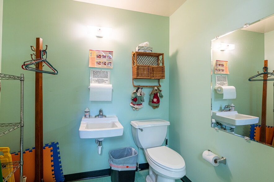 More Photos Of 2482 June Bug Rd, Vale Specialty For Sale