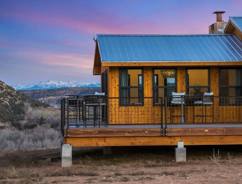 More Photos Of 31335 Ee 26 Rd, Naturita Hotel For Sale