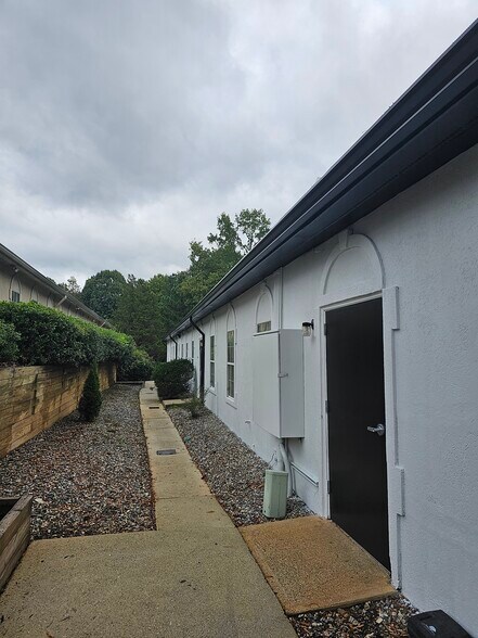 More Photos Of 1260 Upper Hembree Rd, Roswell Medical For Sale