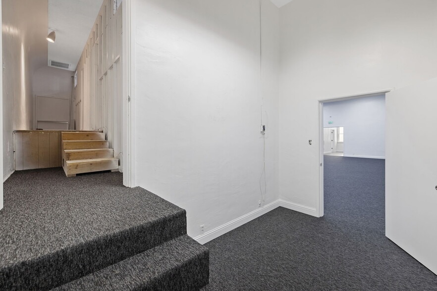 More Photos Of 401 W Lerdo Hwy, Shafter Religious Facility For Sale